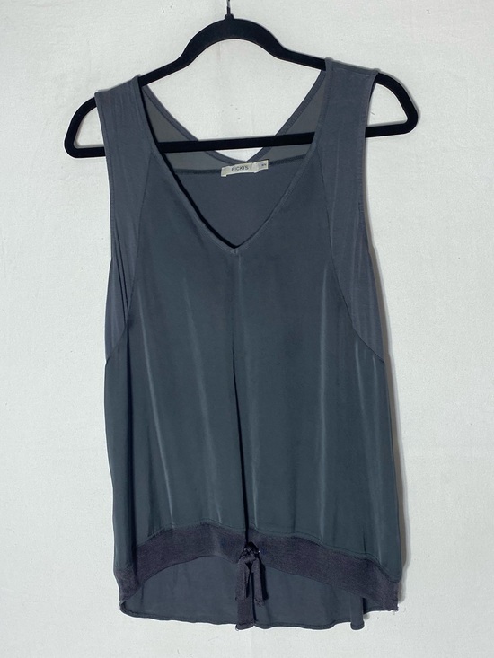Ricki's Tops - Ricki's Dark Grey Flowy Tank Top with Bottom Tie Accent M